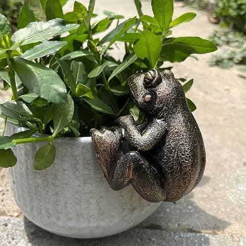 Kudriod Frog Flower Pot Hugger Figurines, Frog Statue Decor for Garden Yard Fence Balcony Home Plant Décor Gifts thumbnail 2