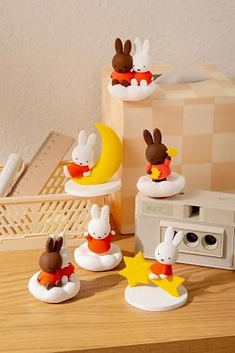 Smoko Miffy & Melanie Sky Blind Box Figure thumbnail 2