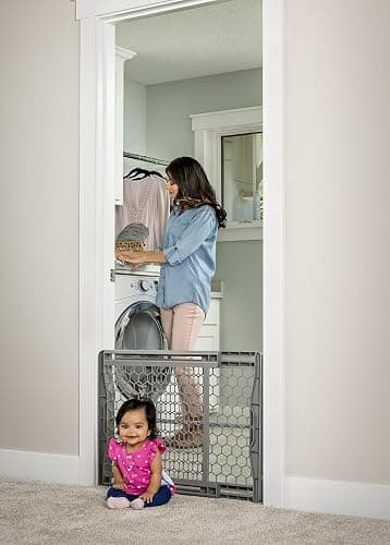 Regalo Easy Fit Plastic Adjustable Extra Wide Baby Gate, Award Winning Brand, 23 Inches Tall, Fits Openings Between 28 to 42 Inches, Pressure Mounted thumbnail 8