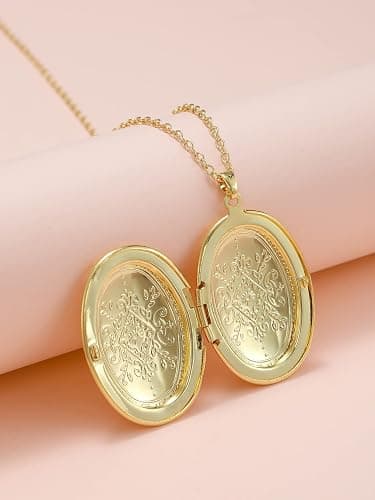 Fuqimanman2020 Vintage Engraved Flower Locket Picture Pendant Necklace Oval Heart Locket Hold Photo Picture Pendant Necklace Memory Jewelry thumbnail 4