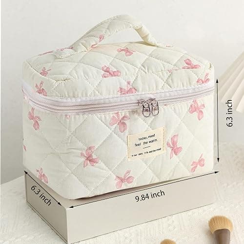 AMULOKRU Quilted Makeup Bag, Large Makeup Bag, Cute Cosmetic Bag for Women Girls, Floral Coquette Aesthetic Travel Toiletry Make Up Organizer Bag-White Bow thumbnail 4