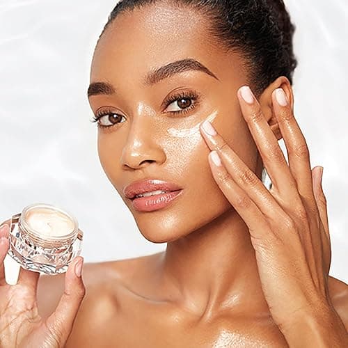 Charlotte Tilbury Magic Eye Rescue - Smoothing & Hydrating Under Eye Cream with Time-Released Retinol & Botanical Complex for Dark Circles, Puffiness & Fine Lines - For Smoother, Youthful Skin thumbnail 2