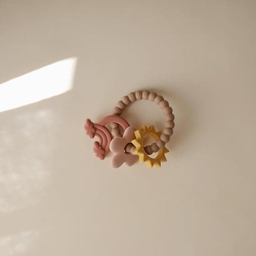 mushie Silicone Nature Teething Ring Toy thumbnail 3