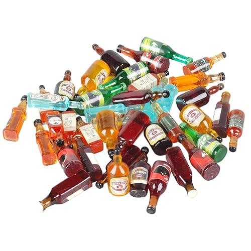 40pcs Miniature Mini Fake Beer Bottles Toys, Mixed Wine Drinks Decoration Beer Glass Model, Beer Can Beer Bottle Models for Fairy Garden Pub Bar Dolls House Tableware Decoration - Image 1