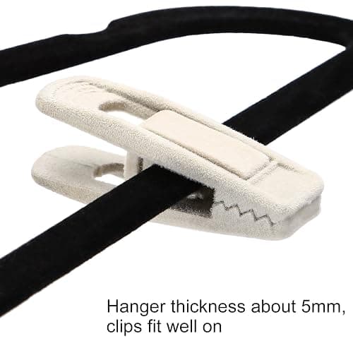 Corodo 20 Stück Samt Kleiderbügel Clips Set, Kleidung Pins Starker Fingergriff Flocked, Kleiderbügel Klammern Beige, perfekt für die Verwendung mit schmalen Samt-Kleiderbügeln - Beige thumbnail 8