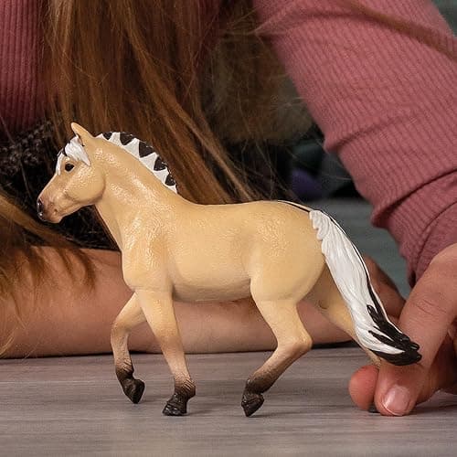 Schleich Horse Club - Norwegian Fjord Horse Mare Figurine - Pony Figures for Girls and Boys - Toys for Kids Ages 5+ | Horse Figurine, Equestrian Toy for Girls 5+, Realistic Horse Toy, Screen-Free Imaginative Pretend Play, Party Gifts thumbnail 3