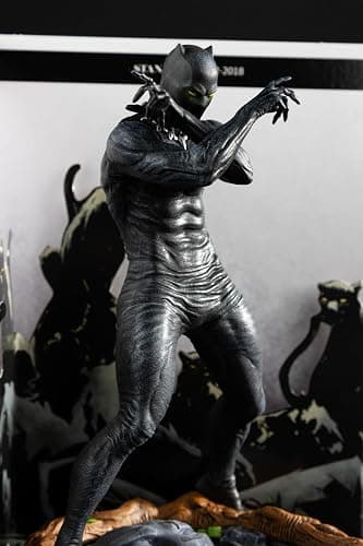 McFarlane Toys Marvel Black Panther 1:10th Scale Collectible with Scene (Marvel Knights #4) thumbnail 2