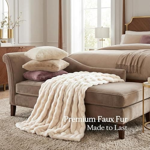 The Malibu Blanket - LuxeComfort Faux Fur Bubble Blanket 50"x60" Lighthouse Cream - Luxuriously Soft, Elegant, Reversible Design, Home Décor, Picnics, and Travel (Lighthouse Cream, Throw 50x60) thumbnail 4