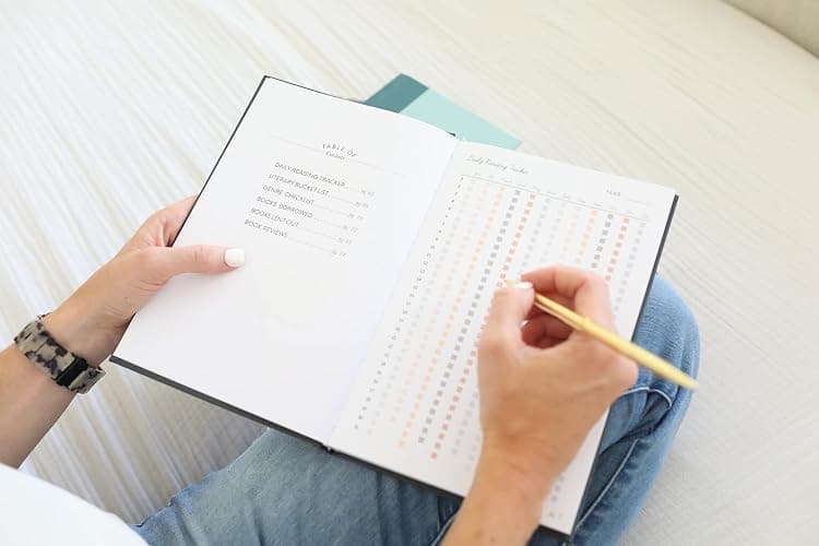 Reading Journal: For the Love of Books, A Book Journal and Planner for Book Lovers to Track, Log and Review thumbnail 3