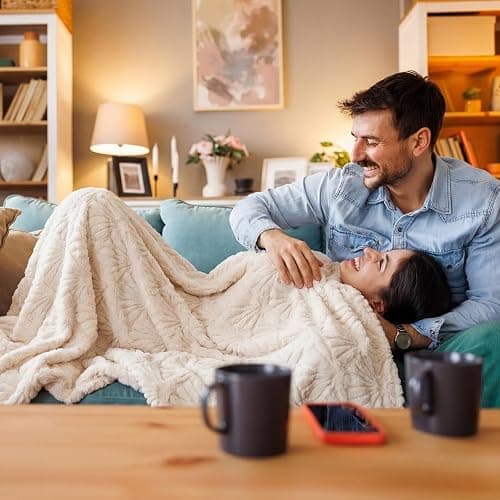 Gilprop Seashell Blanket Throw Coastal Beachy Themed White Shell Soft Fuzzy Plush Faux Fur Cozy Blanket for Couch Sofa Bed Lounging Ideal Gifts for Summer Holiday Adults Wife Self 50 x 60 Inches thumbnail 7