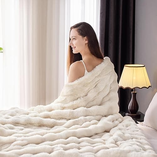 NORD ECO Luxury 1000GSM Faux Rabbit Fur Throw Blanket, Super Heavy Warm Cozy Blankets for Couch Bed Sofa, Bubble Plush Fuzzy Elegant Soft Reversible Mink Blanket for Living Room Bedroom, Cream White thumbnail 2
