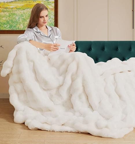 ORINOVA Light Beige Cozy Faux Fur Throw Blanket for Living Room Bedroom 50x60 Thick Ultra Soft Aesthetic Fuzzy Throw Blanket Fluffy Furry Bed Comforter Home Decor 860 GSM thumbnail 5