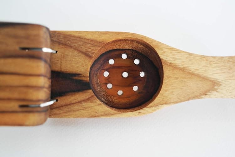 Wooden Lemon Lime Squeezer - Heavy Duty Manual Citrus Press for Extracting Juicer thumbnail 8