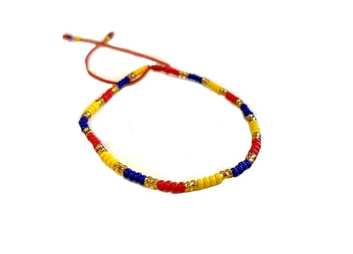 CharmsOfTheWorld Slim Handmade Bracelet from Medellin - Colombia Venezuela Ecuador Colors - Adjustable Knot - Image 1