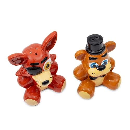 Five Nights At Freddy's Freddy and Foxy Ceramic Salt and Pepper Shaker Set | Spice Dispenser Storage Canisters thumbnail 3
