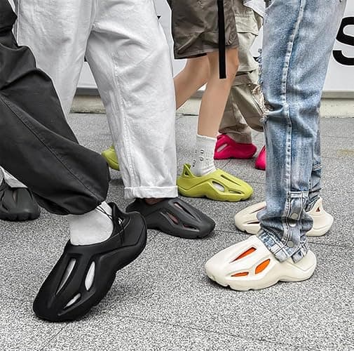 vioxthak Foam Runner Sneakers Cloud Slides Pillow Sandals Sports Shoes Non-Slip Lightweight Walking Shoes fashion outdoor indoor Summer Beach Sandals for Women Men thumbnail 4
