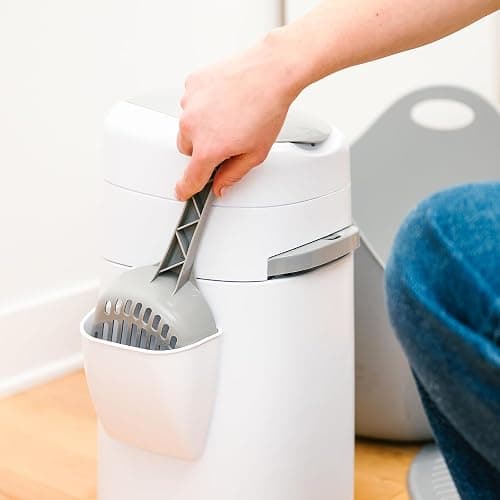 Litter Genie Style Pail |Cat Litter Waste Disposal System for Odor Control | Includes 1 Square Refill Bag, Made in Canada thumbnail 9