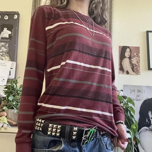Kodaruber Y2k Grunge Graphic Tees for Women Teen Girls Vintage Goth Aesthetic Baggy Shirts 2000s Emo Tops Fall Clothes thumbnail 3