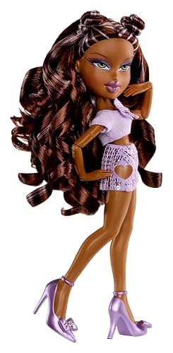 Bratz Pop Starz Sasha Fashion Doll with Accessories and Charm thumbnail 15