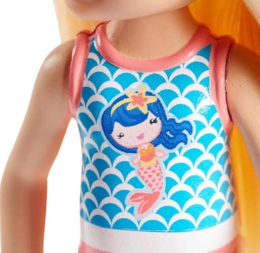 Barbie Club Chelsea Beach Doll, 6-inch thumbnail 2