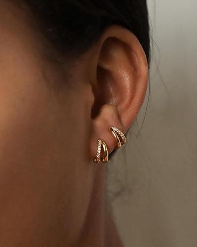 MUMREUES Gold Hoop Earrings for Women,14K Gold Plated Huggie Hoop Earrings for Gift thumbnail 3