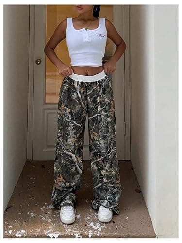 SOLY HUX Women's Camo Pants Elastic Waist Baggy Wide Leg Y2k Sweatpants with Pockets thumbnail 7