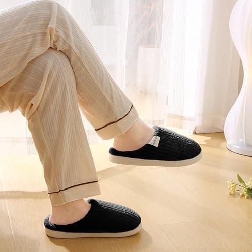HUXMEYSON Slippers for Women, Warm Memory Foam Comfy House Slippers with Anti-Skid Rubber Sole for Indoor and Outdoor thumbnail 2