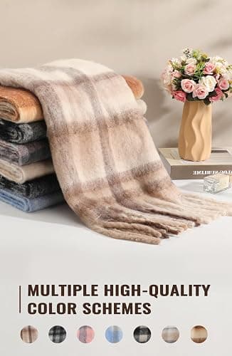scarf in beige and khaki thumbnail 2