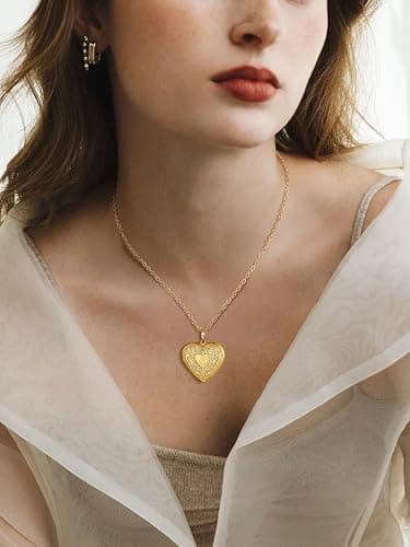 FindChic Locket Necklace for Women, Silver/Black/Rose Gold/Gold Plated Personalized Memorial Gifts, Custom Photo Jewelry for Loved Ones, Birthday Valentine's Day Keepsake, Versatile Styles Available thumbnail 2
