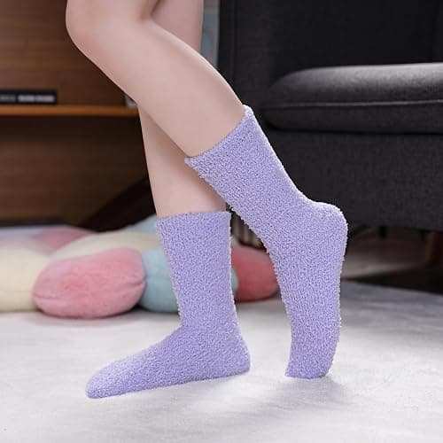 Fuzzy socks  thumbnail 2
