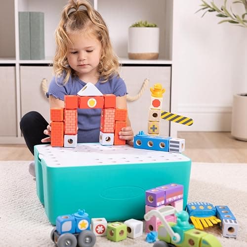 Melissa & Doug Blockables™ Deluxe City Snap and Play Amazon Exclusive, Mix and Match Connectable Wooden Building Blocks Play Set with Storage Bin and Play Lid (122 Pcs) - FSC Certified thumbnail 2