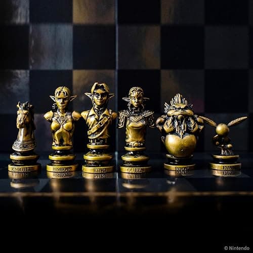 The Legend of Zelda Collector's Chess Set, Link vs. Ganondorf Strategy Game, 32 Custom Sculpted Hero & Villain Pieces, Classic Board Game for Zelda Fans, Officially Licensed Nintendo Merchandise thumbnail 3