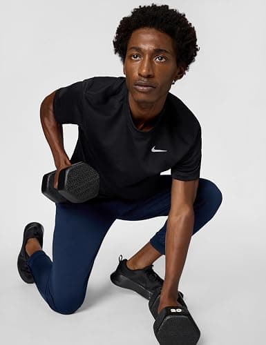 Nike Men's Dri-FIT Legend Fitness T-Shirt thumbnail 6
