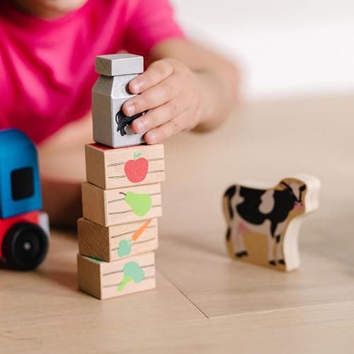 Melissa & Doug Wooden Farm Train Set - Classic Wooden Toy (3 Linking Cars) thumbnail 8