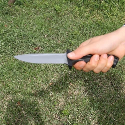 zonzxcv 2Pcs Prop Knife Fake Knife Plastic sheathed Dagger for Kids Harmless Safe Fake Knife for Halloween Party 10 Inch (Khaki) thumbnail 5