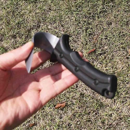 zonzxcv 2Pcs Prop Knife Fake Knife Plastic sheathed Dagger for Kids Harmless Safe Fake Knife for Halloween Party 10 Inch (Khaki) thumbnail 2