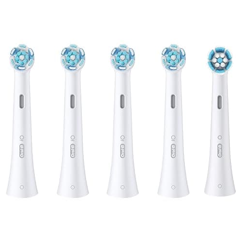 Oral-B iO Ultimate Clean Replacement Brush Heads, 5 Count, 4 Ultimate Clean + 1 Gum & Sensitive White thumbnail 11