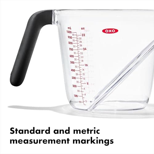 OXO Good Grips 3-Piece Angled Measuring Cup Set thumbnail 4