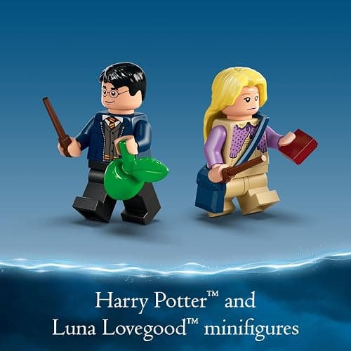 LEGO Harry Potter Hogwarts Carriage & Thestrals Set 76400, Building Toy for Kids 7 Plus Years Old with 2 Winged Horse Figures and Luna Lovegood Minifigure thumbnail 7