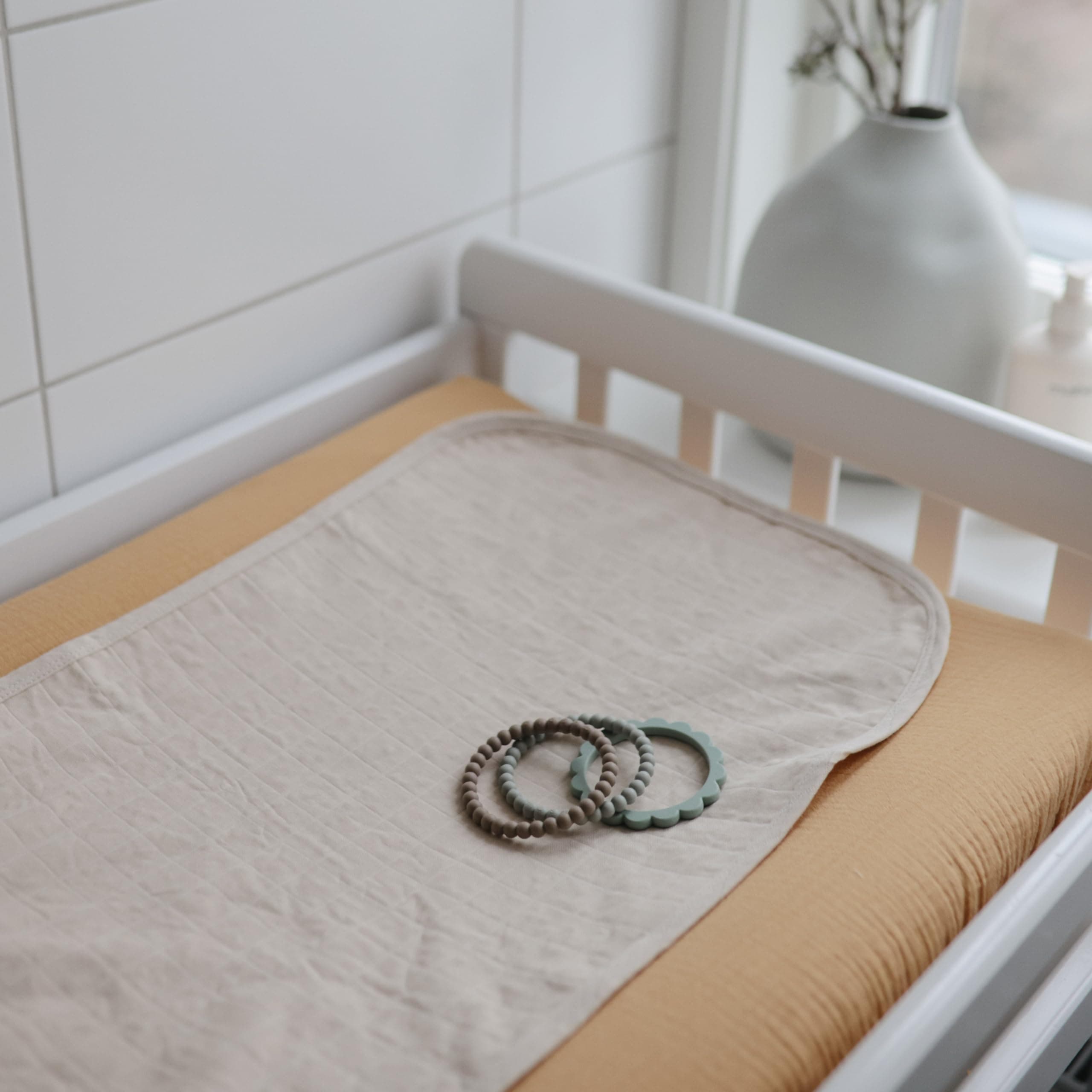 mushie Waterproof Changing Pad Liners | 100% Organic Cotton | Set of 3 (Check Combo) - Check Combo thumbnail 5