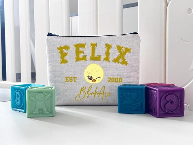WCGXKO Korean Gift Music Group Merch Group Boys Makeup Bag Music Lover Gift (2000BbokAri), beige thumbnail 5