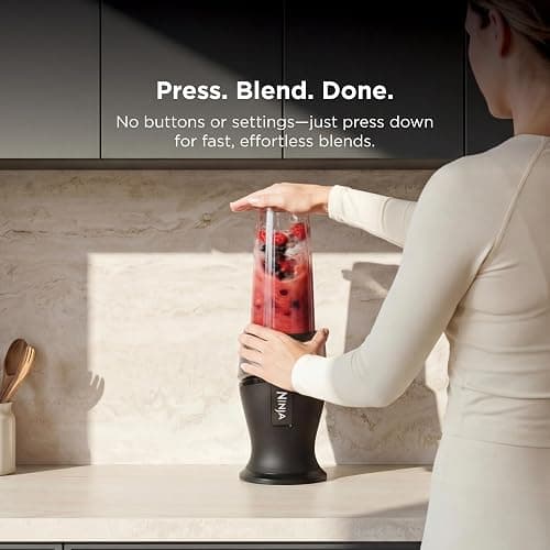 Ninja Fit Compact Personal Blender | For Smoothies, Shakes & Frozen Drinks | (2) 16-oz. To-Go Cups with Spout Lids | 700-Watt Countertop | Black | QB3001SS thumbnail 4