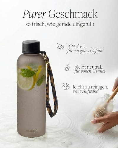 MAMEIDO Trinkflasche Kohlensäure geeignet aus Tritan 1,5 l Urban Taupe | auslaufsicher, BPA-frei mit abnehmbarer Trageschlaufe – Wasserflasche für Sport, Schule & Büro thumbnail 4