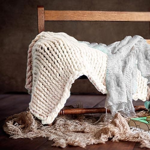 MagiDeal Thick Chunky Yarn Arm Knit Yarns Filling Handcrocheted Jumbo Tubular Yarn Bulky Yarns for Craft Knitted Blanket Pet Bed Sweaters, Beige White thumbnail 2