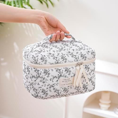 uekeboag Large Travel Quilted Makeup Bag for Women, Floral Cotton Cosmetic Bag, Coquette Aesthetic Floral Toiletry Organizer Bag thumbnail 3