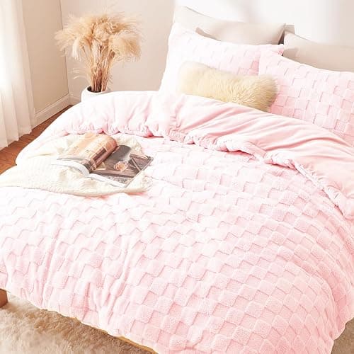 CozyLux Fleece Queen Comforter Set Blush Pink,Super Soft & Warm Fluffy Bedding with Checkered Pattern,Luxury Fuzzy Heavy Bed Set for Winter,3 Pieces,1 Comforter and 2 Pillowcases thumbnail 6