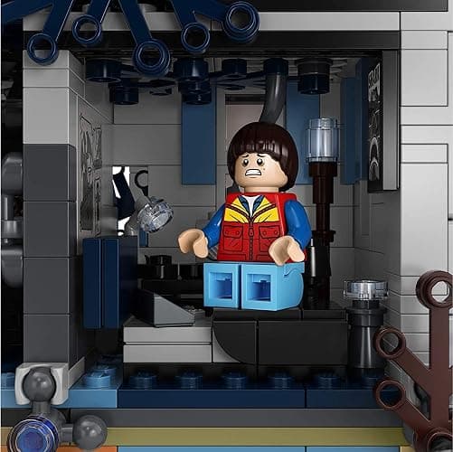 LEGO 75810 Stranger Things Reverse World thumbnail 2