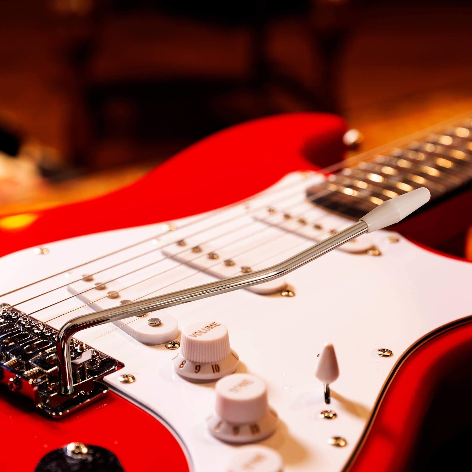 MAX GigKit Red Stratocaster Electric Guitar Pack thumbnail 2