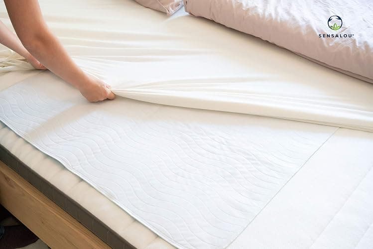 Sensalou Protège-Lit Imperméable Réutilisable 50x90 cm – Alèse Lavable Ultra Absorbante pour Incontinence, Bébé, Adulte, Senior – Protection Étanche 2400 ML/m² – Certifié Oeko-TEX & Dermatest 1 Pièce thumbnail 8
