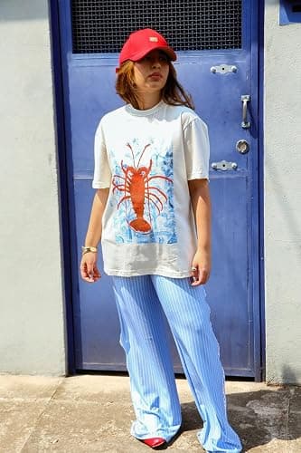 Amiblvowa Cute Oversized Graphic T Shirts Teen Girls Women Y2k Preppy Short Sleeve Baggy Tees Vintage Summer Tops Streetwear thumbnail 3